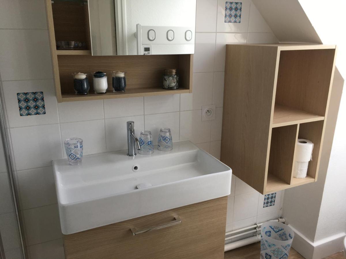 Tout A Pied ! T2 25M2 - Parking Prive - Wifi Apartment Larmor-Plage Exterior photo