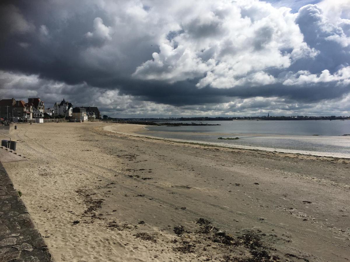 Tout A Pied ! T2 25M2 - Parking Prive - Wifi Apartment Larmor-Plage Exterior photo